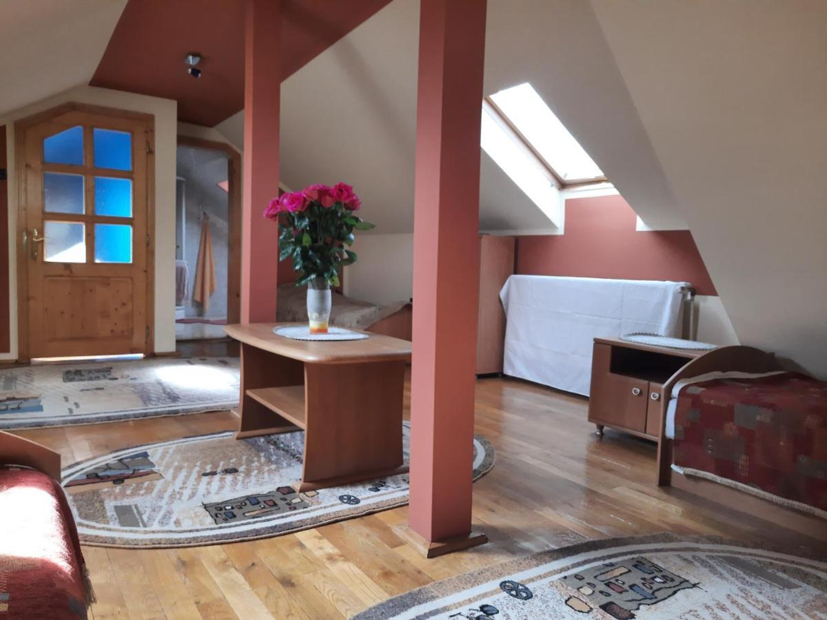 Antal Apartmans Lunca De Sus Kulcsoshaz Gyimesfelsolok Exterior foto