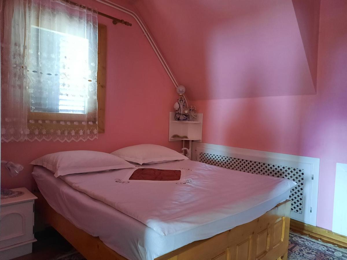Antal Apartmans Lunca De Sus Kulcsoshaz Gyimesfelsolok Exterior foto