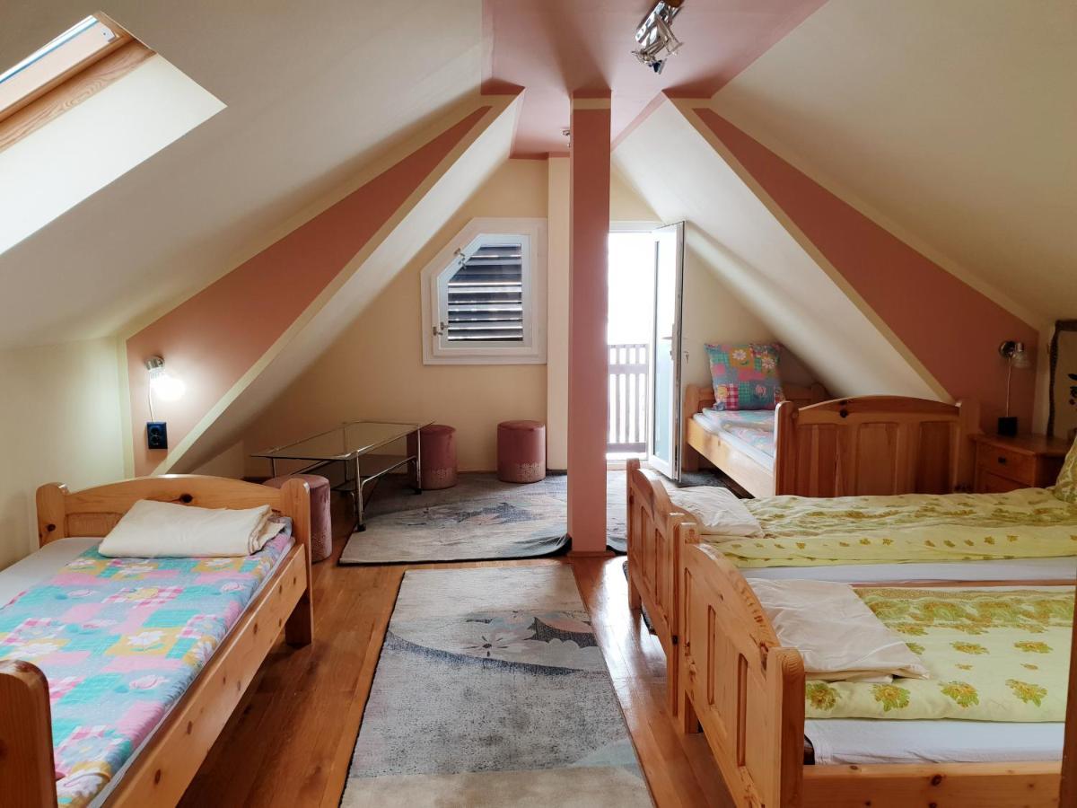 Antal Apartmans Lunca De Sus Kulcsoshaz Gyimesfelsolok Exterior foto